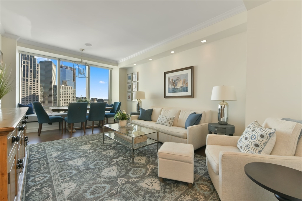 2 Avery St # 21A