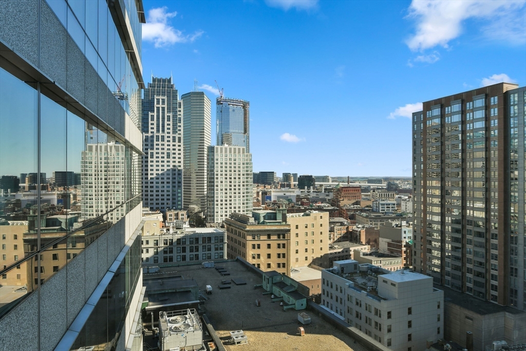 2 Avery St # 21A