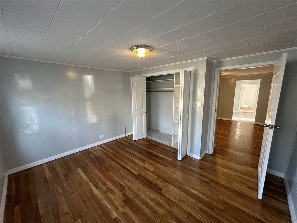 291 Lexington St. # 01