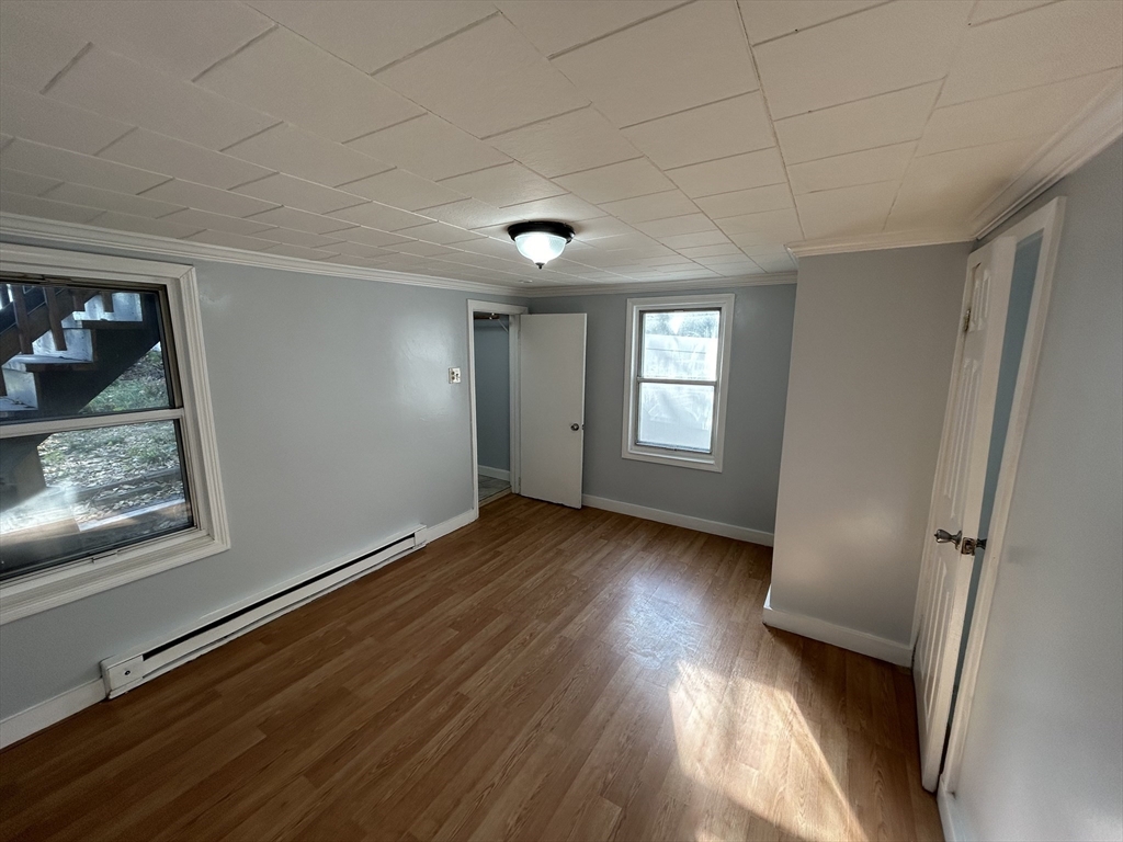 291 Lexington St. # 01