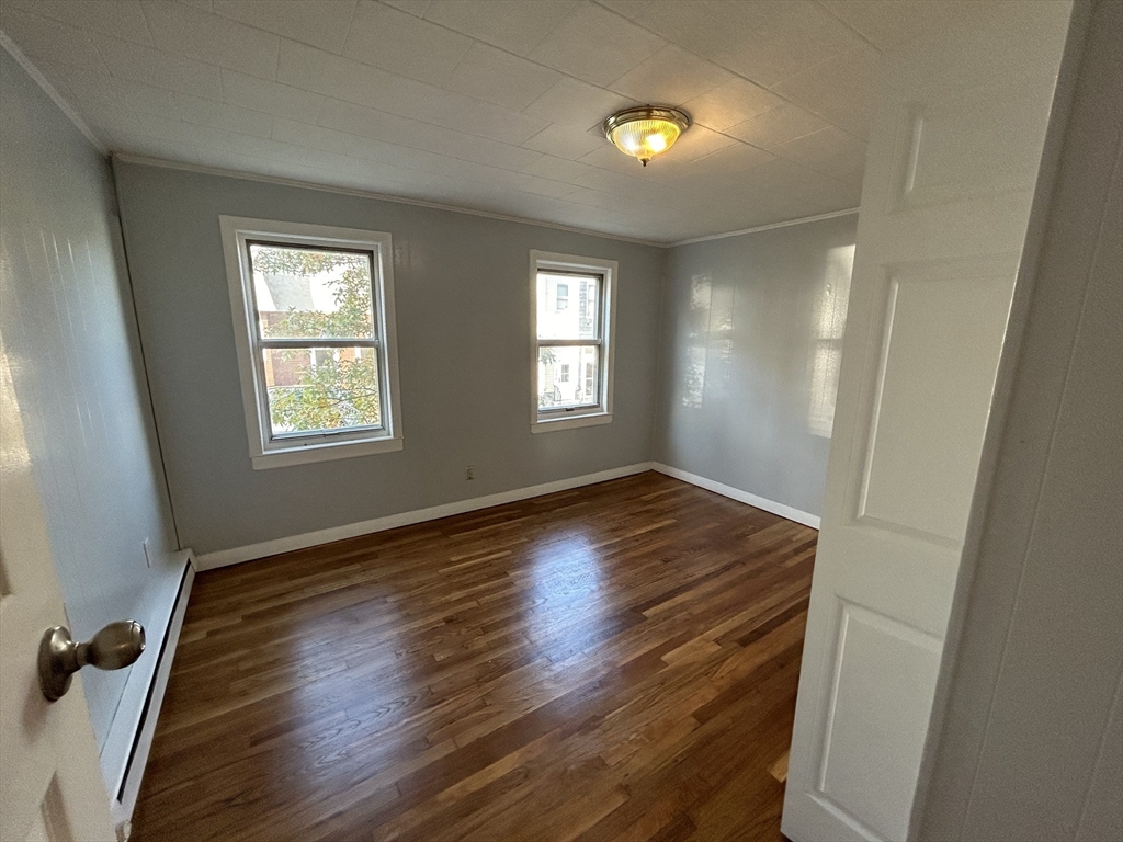 291 Lexington St. # 01