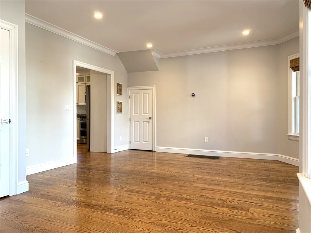 16 Princeton St # 16