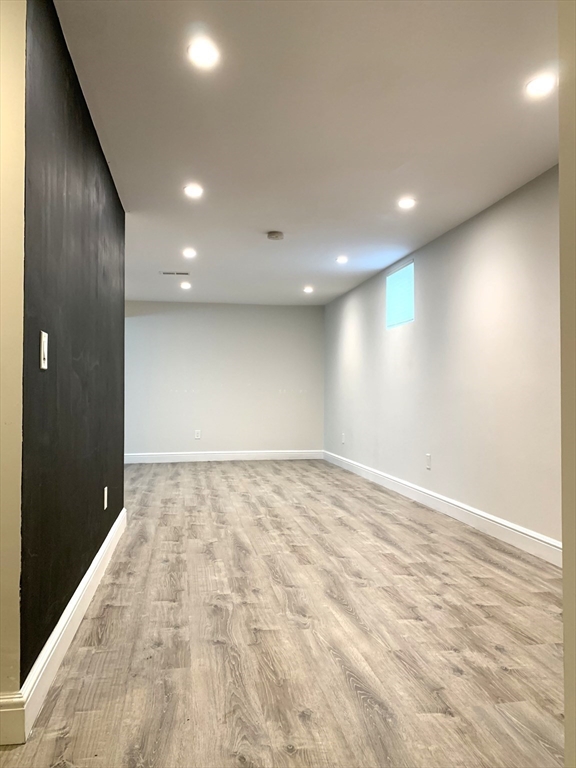 16 Princeton St # 16
