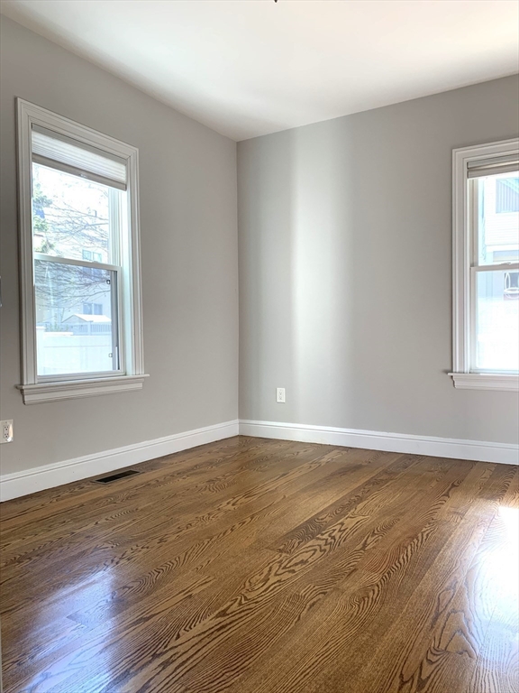16 Princeton St # 16