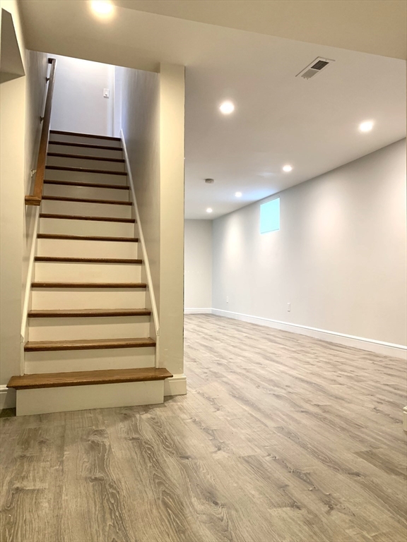 16 Princeton St # 16