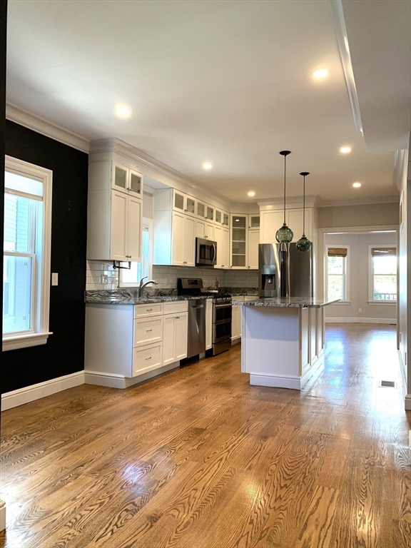 16 Princeton St # 16