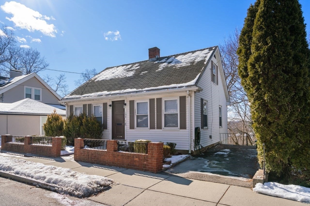 194 Palfrey St