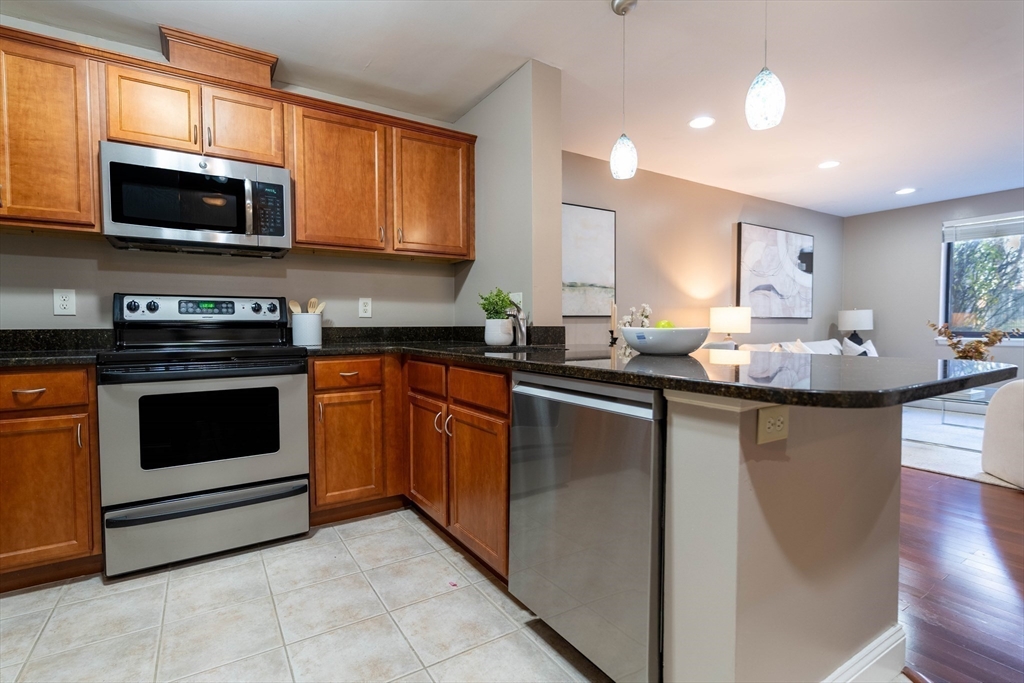 20-30 Daniels St # 103