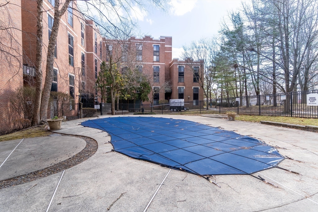 20-30 Daniels St # 103