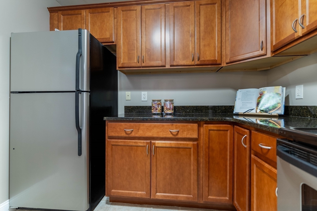 20-30 Daniels St # 103