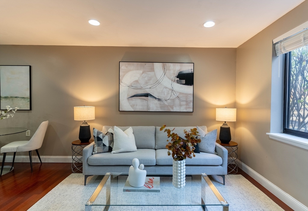 20-30 Daniels St # 103