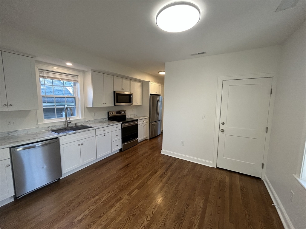 21 Laurel St. # 2