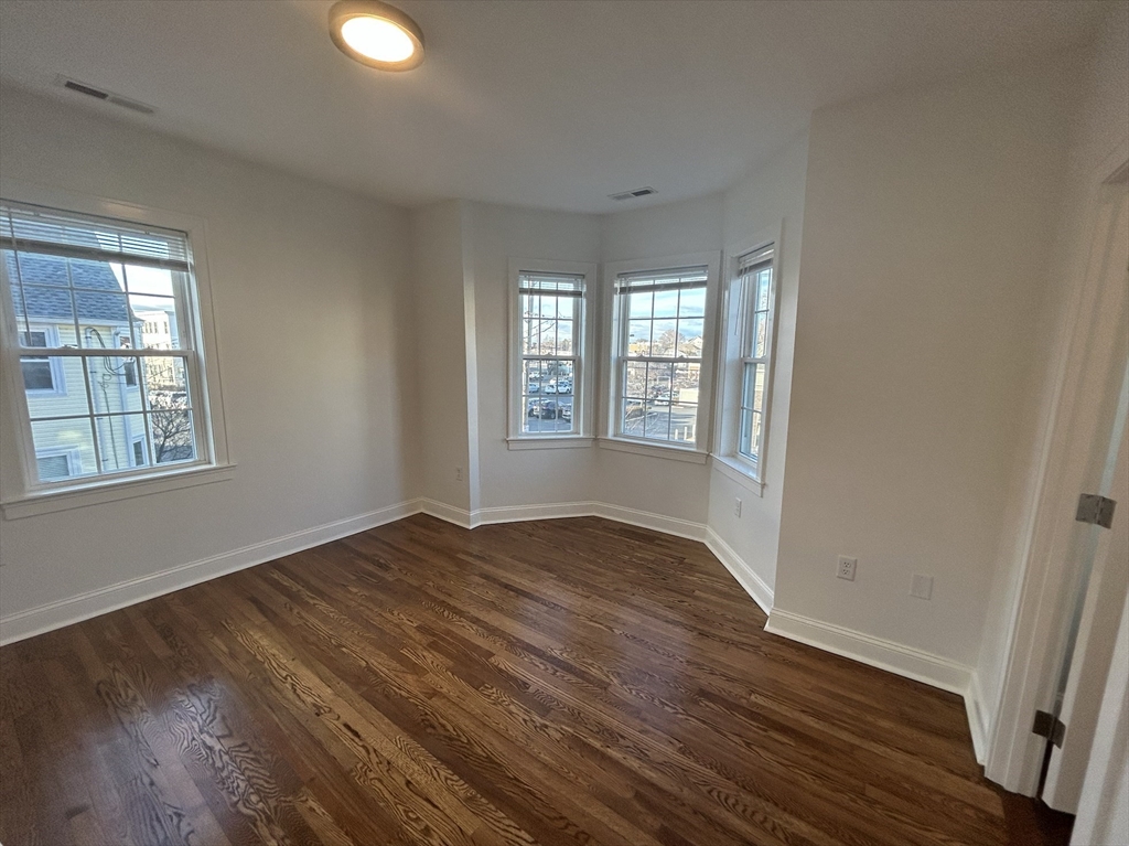 21 Laurel St. # 2