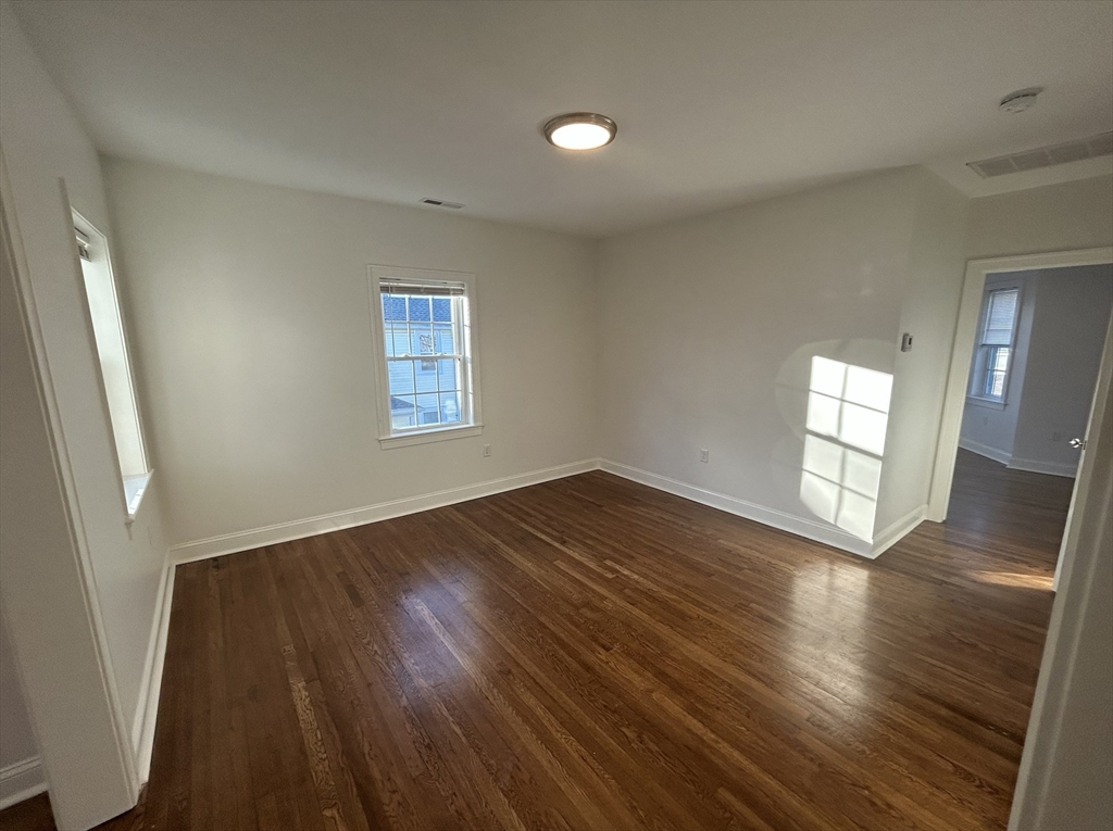 21 Laurel St. # 2
