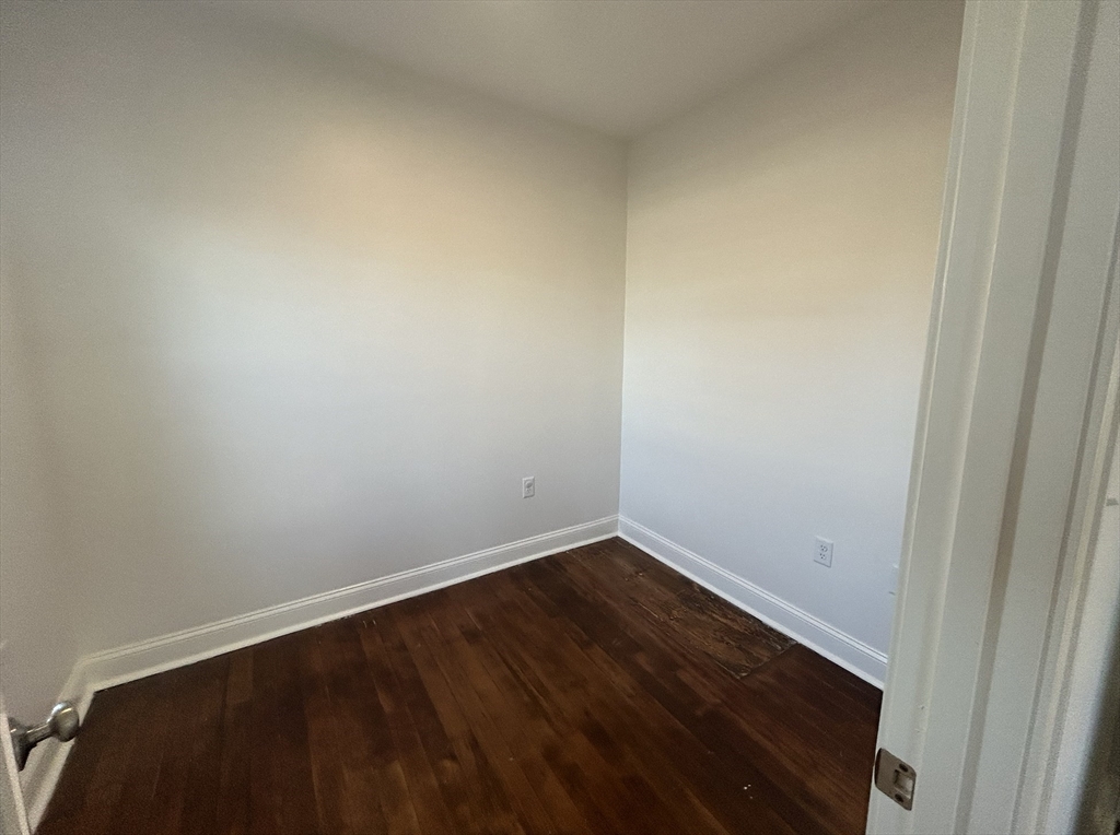 21 Laurel St. # 2