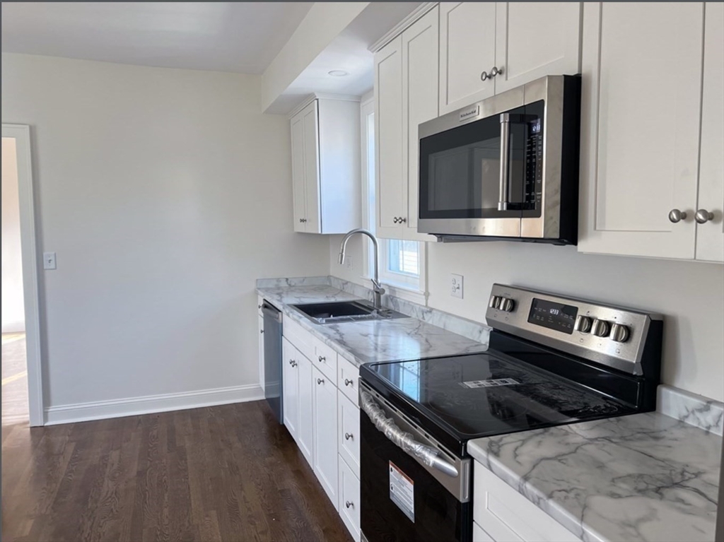 21 Laurel St. # 2