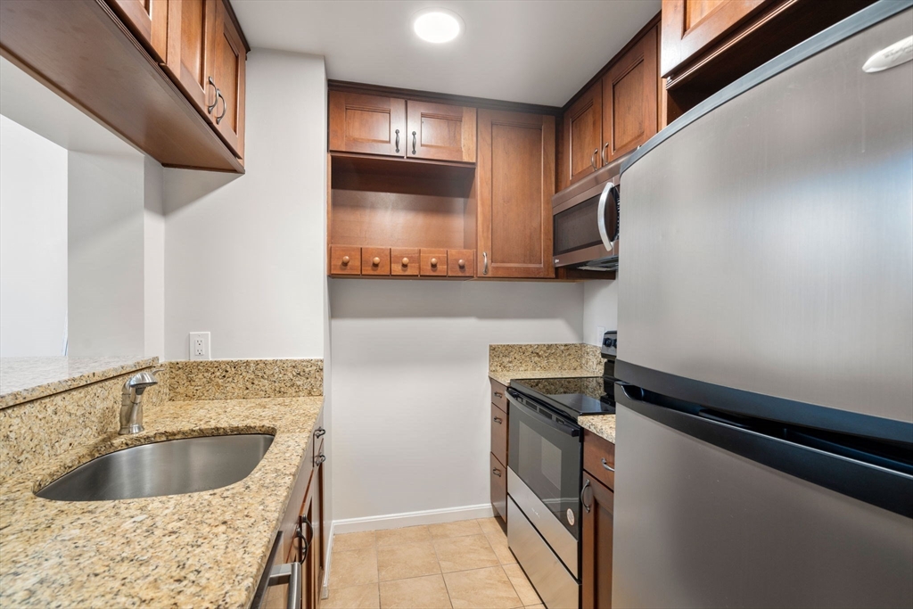 350 W 4th St. # 207
