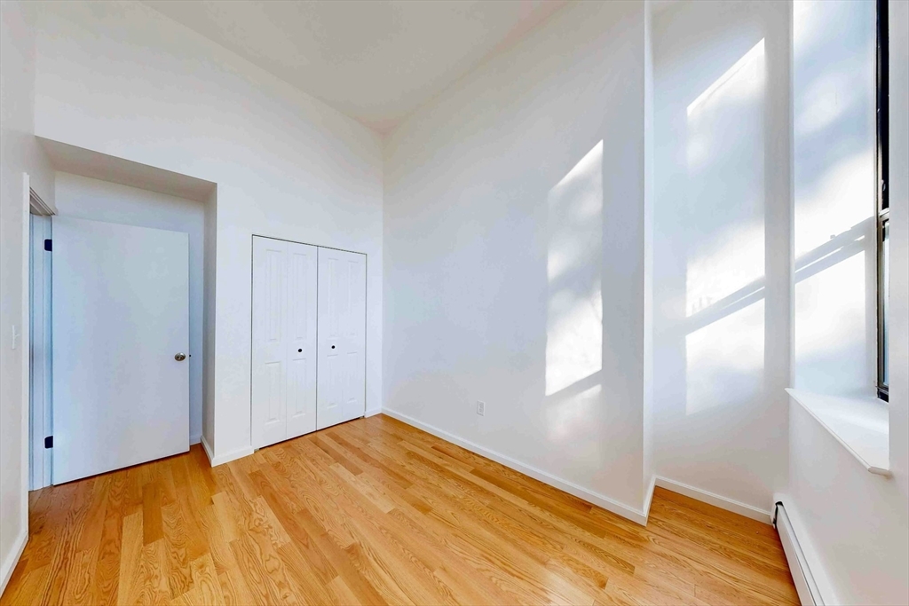 80 Beaumont St # 207