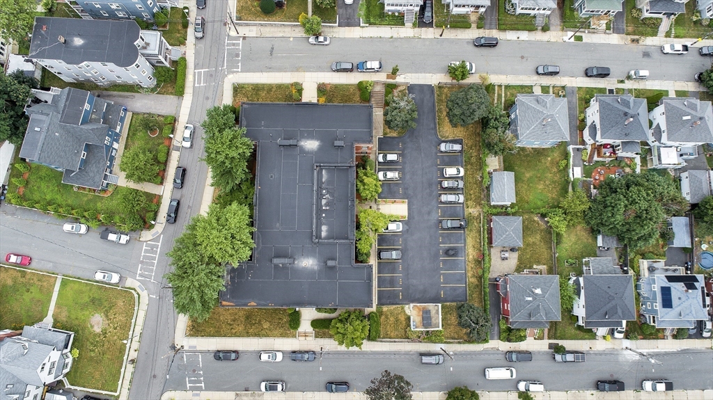 80 Beaumont St # 207