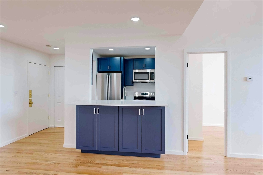 80 Beaumont St # 207