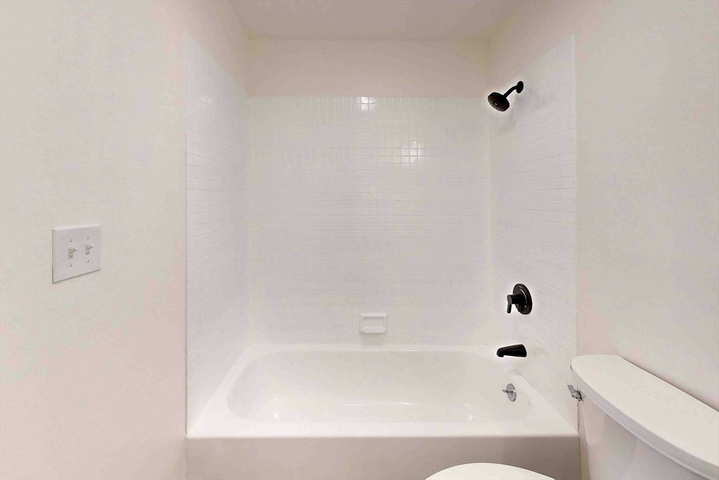 80 Beaumont St # 207