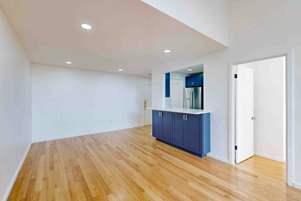 80 Beaumont St # 207