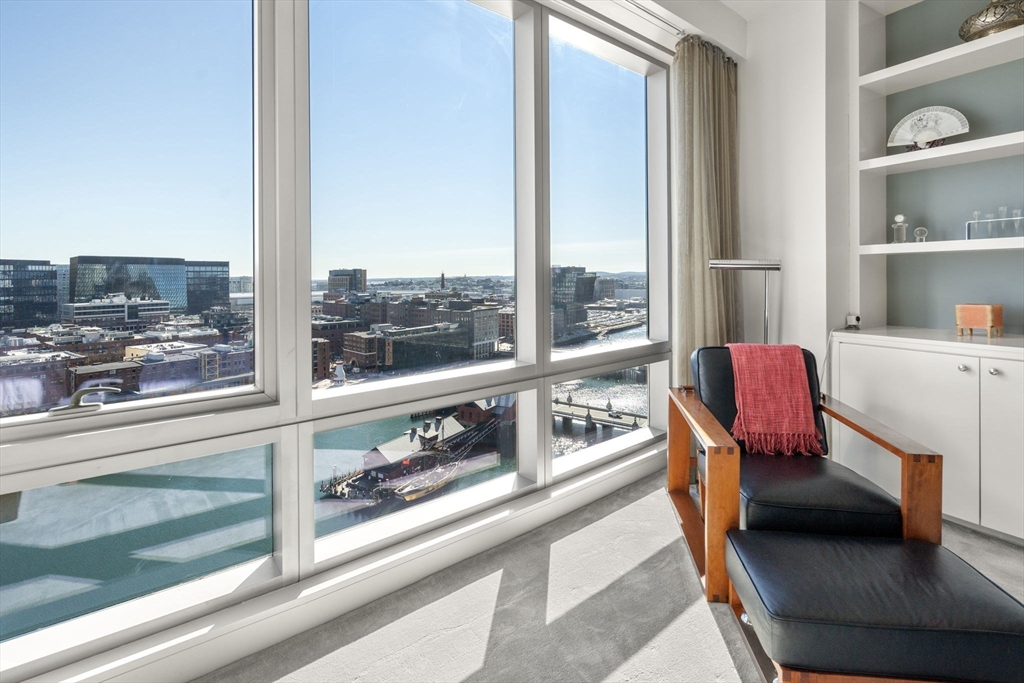 500 Atlantic Ave # 17K