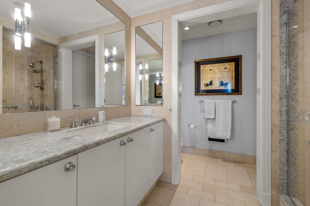 500 Atlantic Ave # 17K