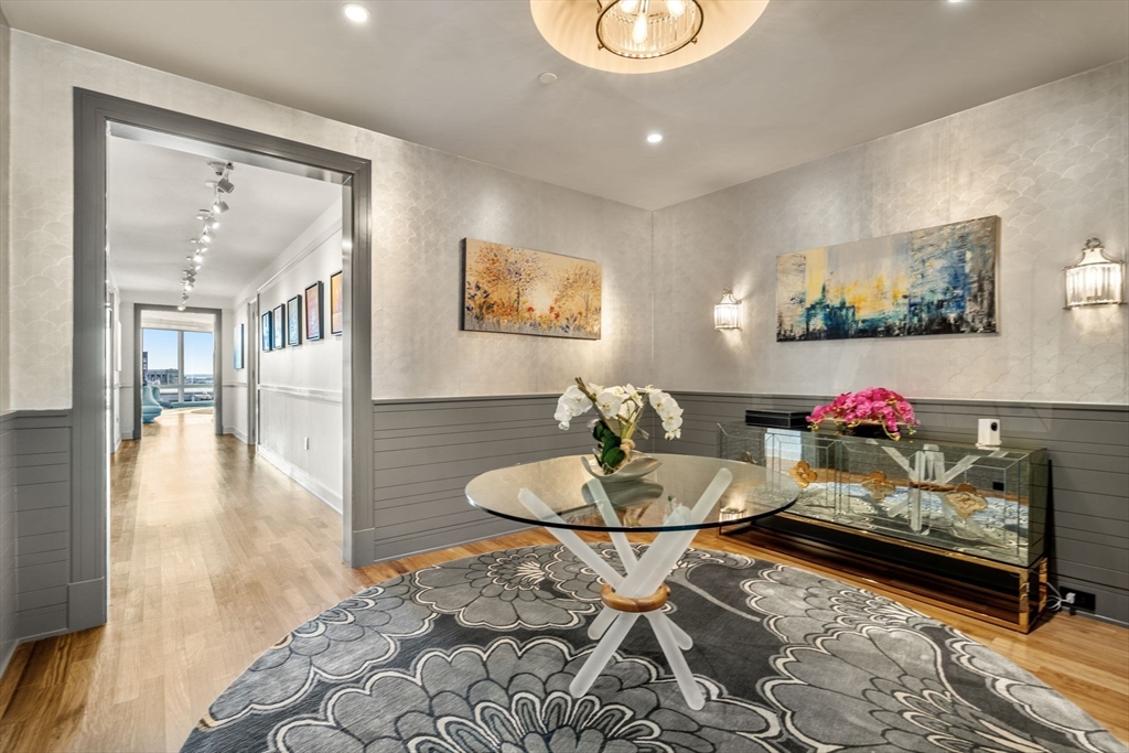 500 Atlantic Ave # 17K