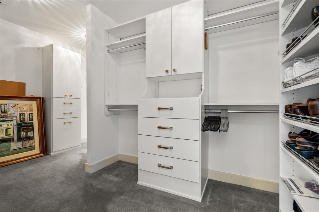 500 Atlantic Ave # 17K