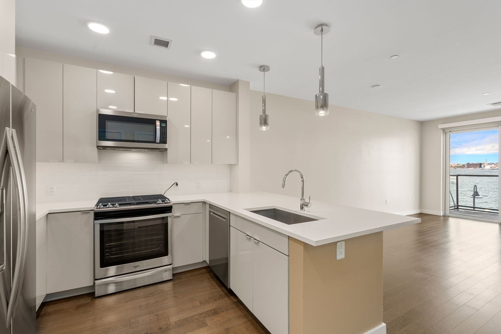 65 Lewis St. # 211