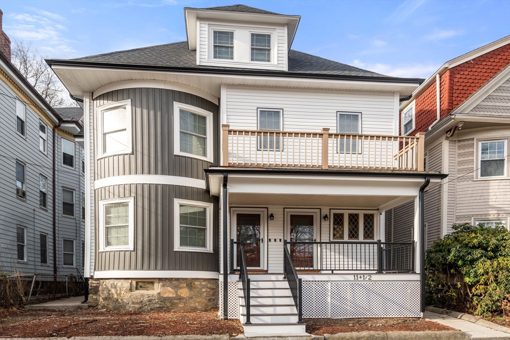 11 1/2 Spring Park Ave # 1