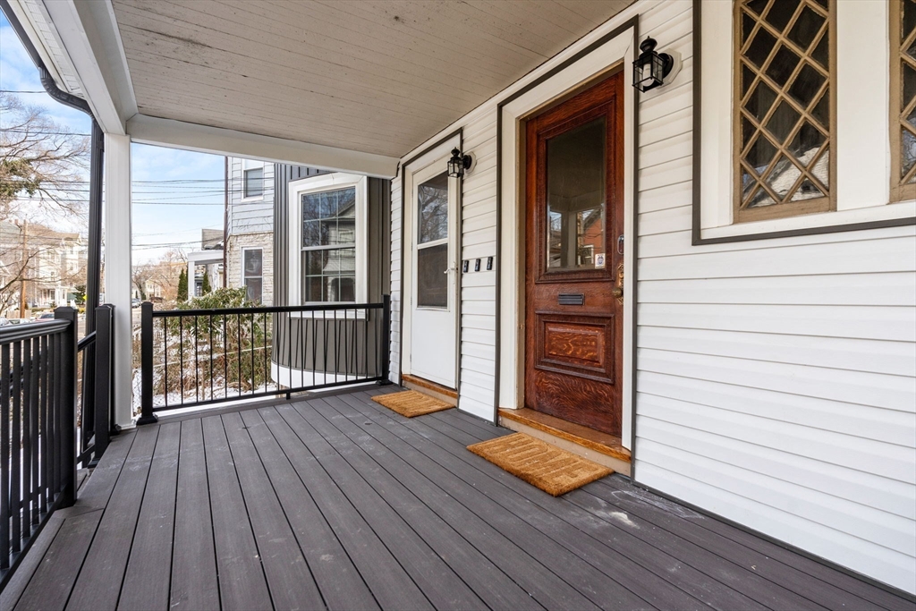 11 1/2 Spring Park Ave # 1