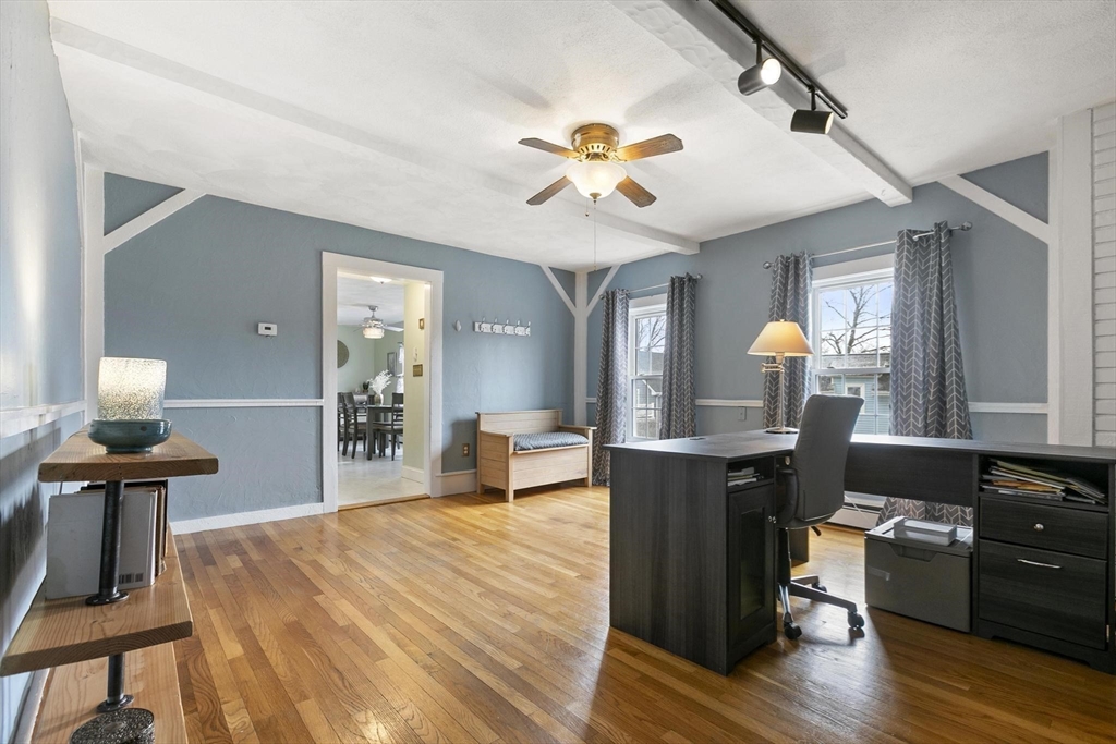 1052 Main Street # 2