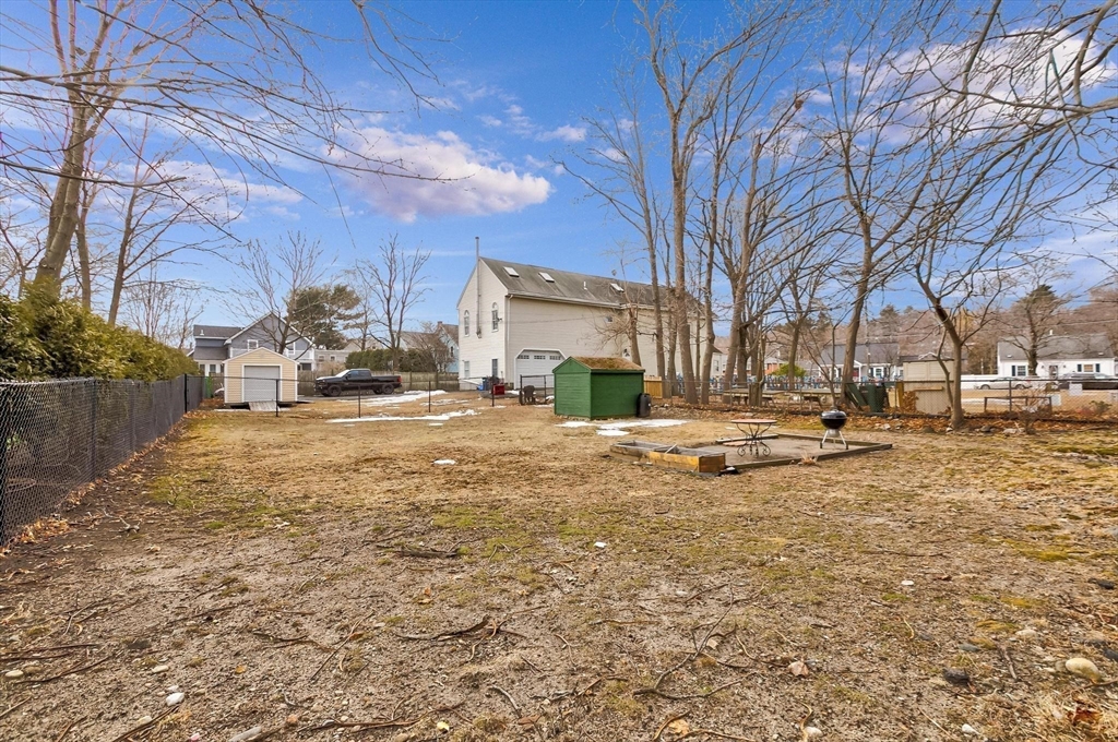 1052 Main Street # 2