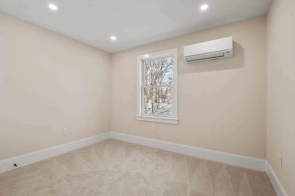 21 Prescott St # 21