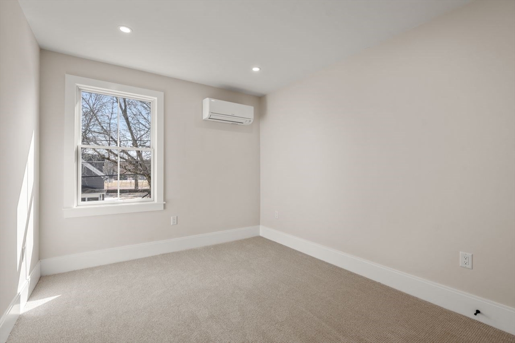 21 Prescott St # 21