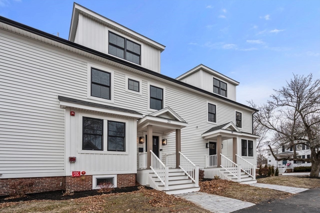 21 Prescott St # 21