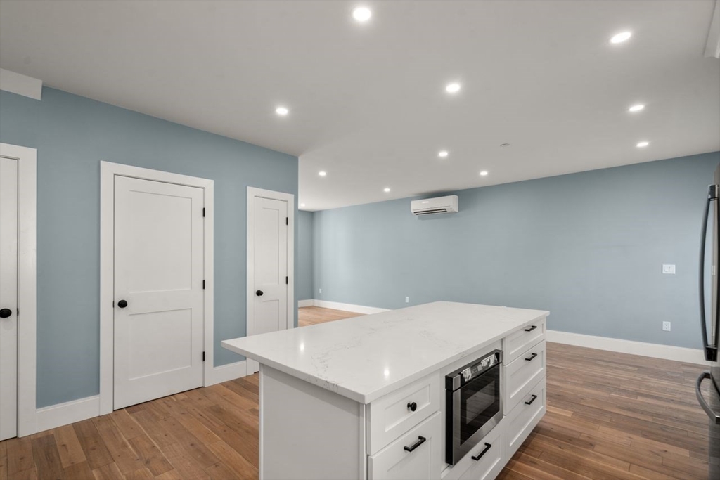 21 Prescott St # 21