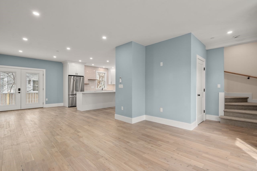 21 Prescott St # 21