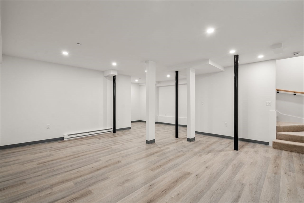 21 Prescott St # 21