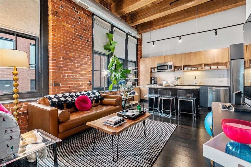 319 A Street # 404