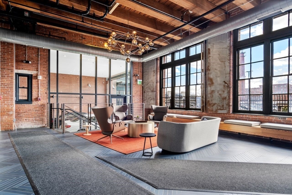 319 A Street # 404