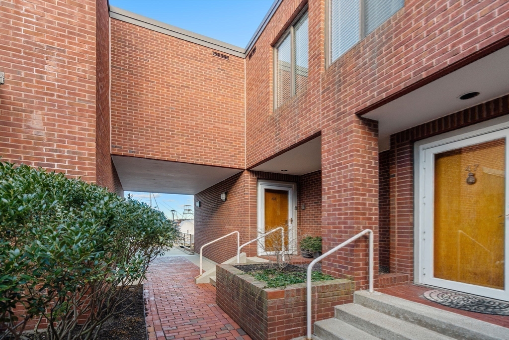 48 Shipway Place # 48