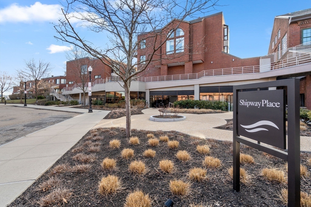 48 Shipway Place # 48