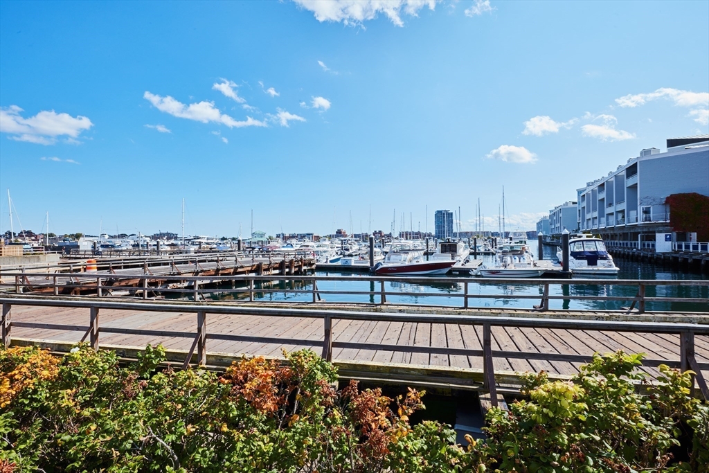 48 Shipway Place # 48