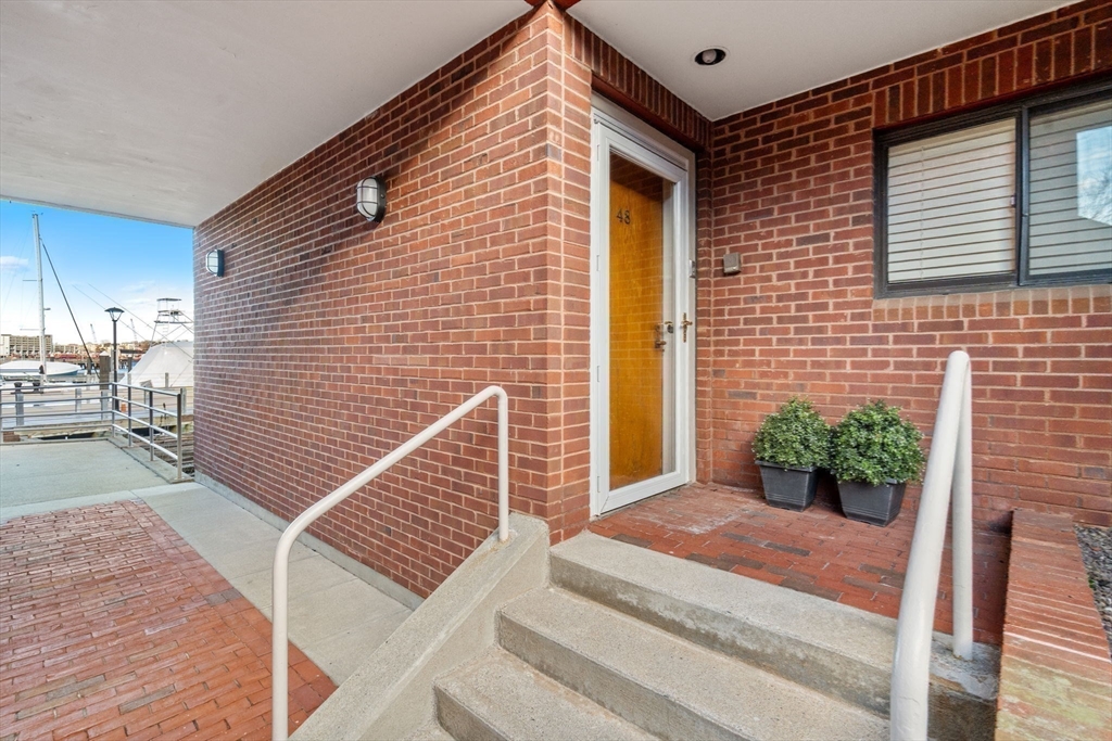 48 Shipway Place # 48