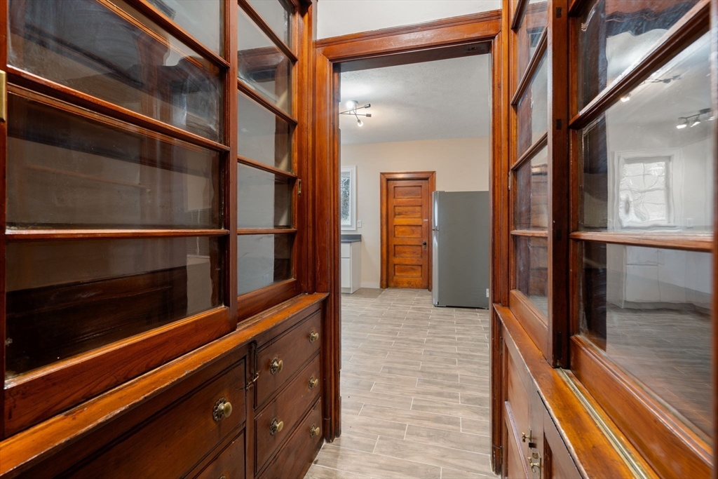 11 1/2 Spring Park Ave # 2