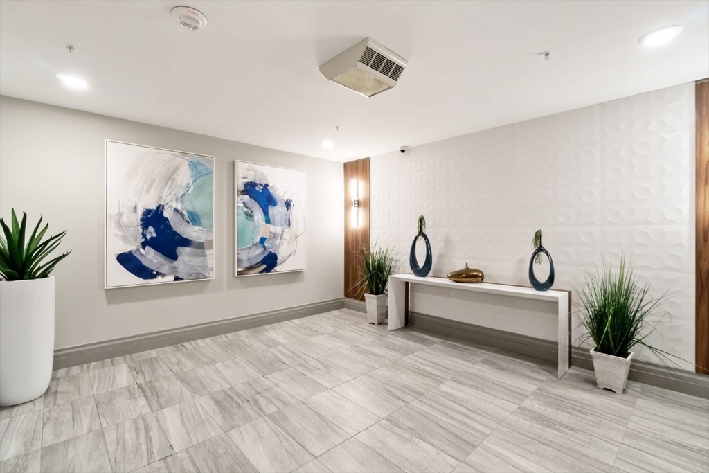 771 Harrison Avenue # 2G