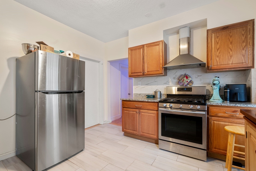 3266 Washington # 1F